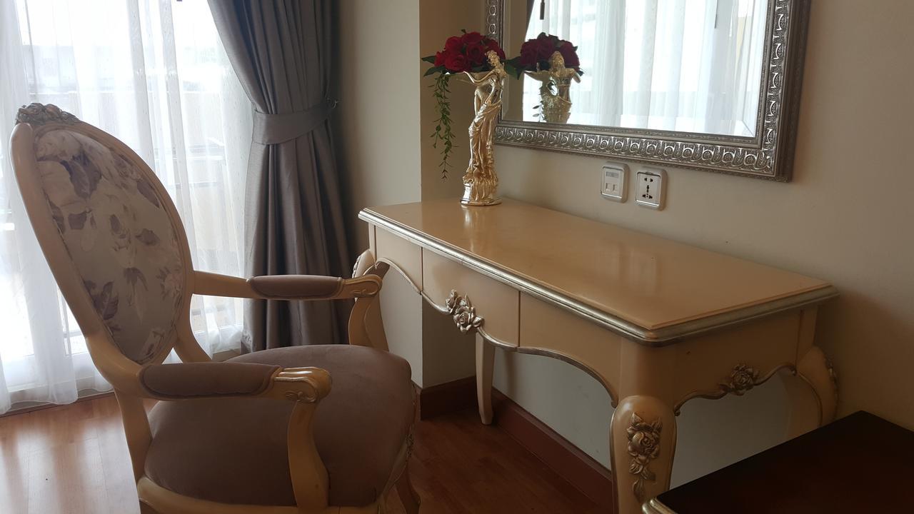Lk Noble Suite Pattaya Exteriör bild