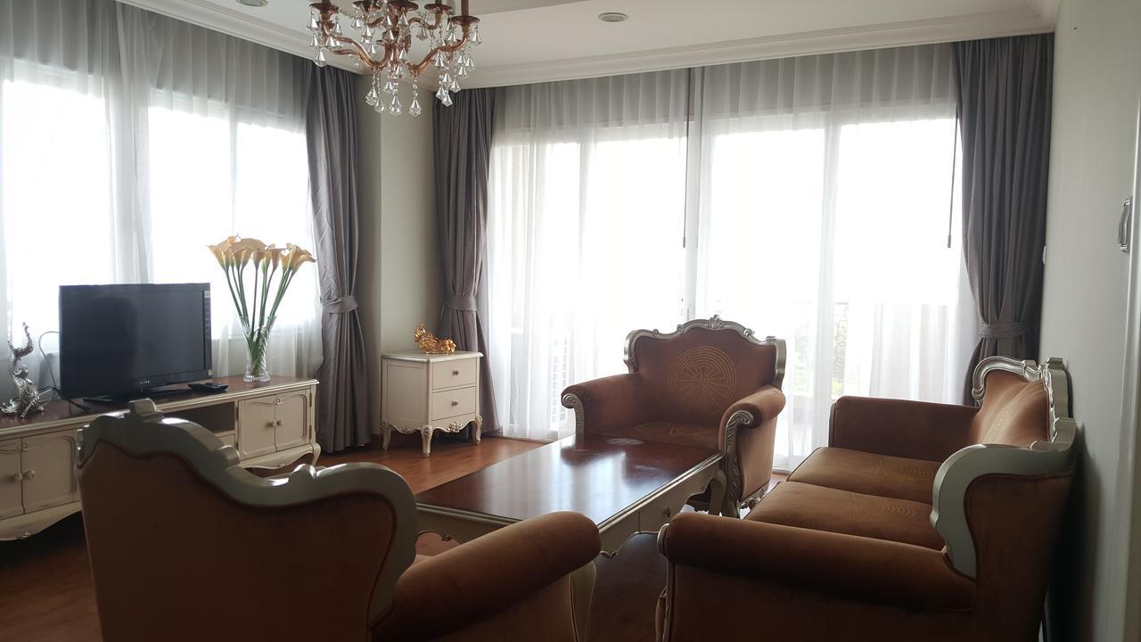 Lk Noble Suite Pattaya Exteriör bild