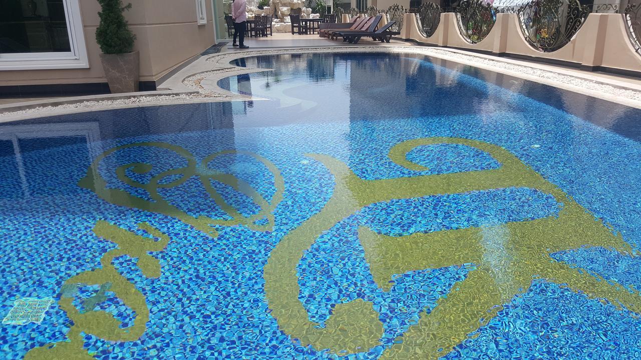 Lk Noble Suite Pattaya Exteriör bild