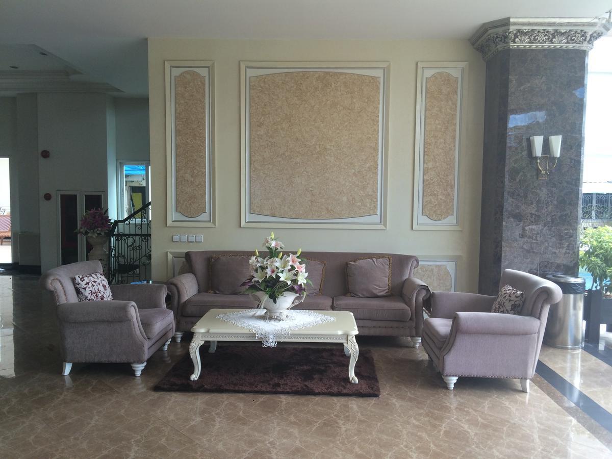 Lk Noble Suite Pattaya Exteriör bild