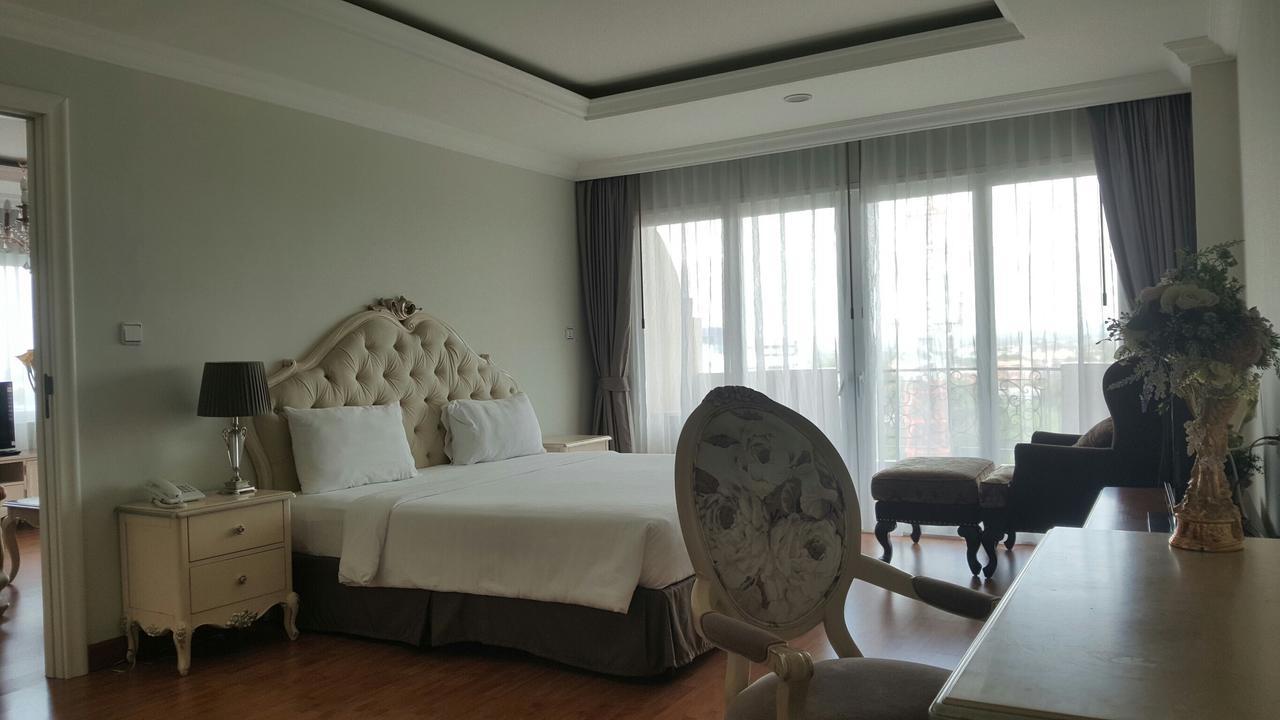 Lk Noble Suite Pattaya Exteriör bild